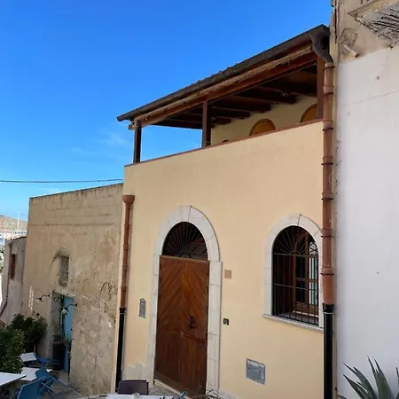 La Terrazza Di Sikelia * Castellammare del Golfo